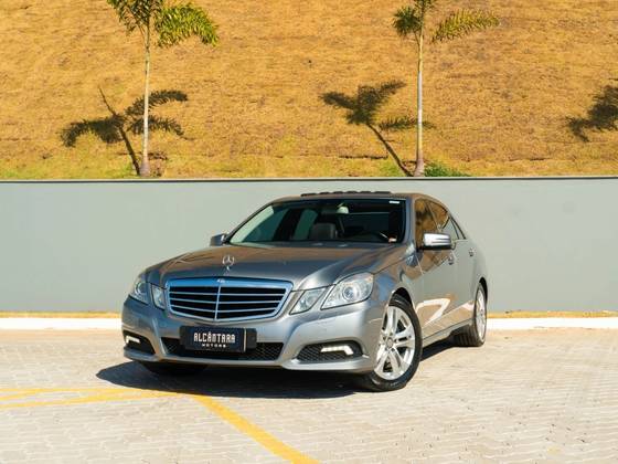 MERCEDES-BENZ E 350 3.5 AVANTGARDE EXECUTIVE V6 GASOLINA 4P AUTOMÁTICO